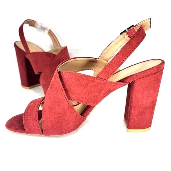 Qupid Scarlett Alona Red Suede, Strappy, Block Heel, Sandal. Women's Size 8M - Picture 4 of 13